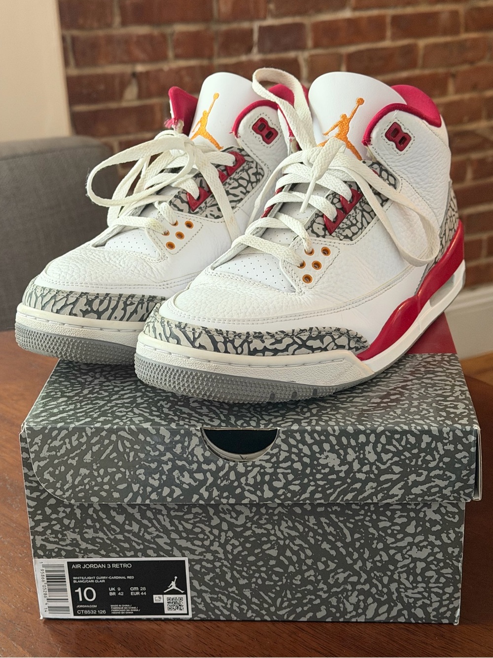 Air Jordan 3 Retro “Cardinal Red”